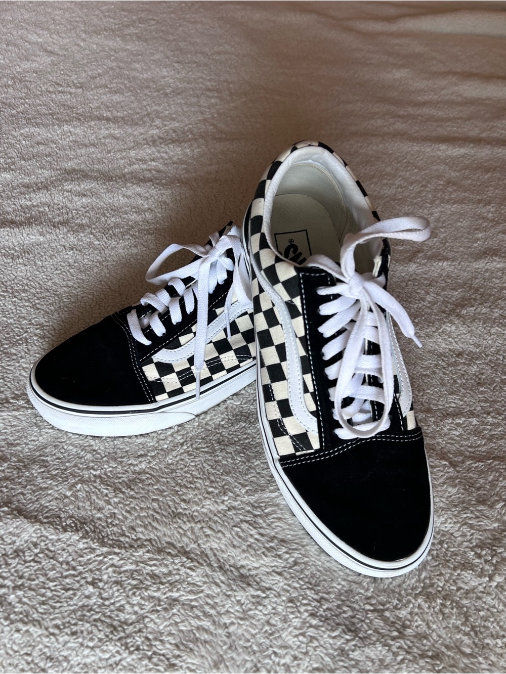 Vans Black & White Checkerboard Old Skool Shoes - Size Mens 9/Women’s 10.5
